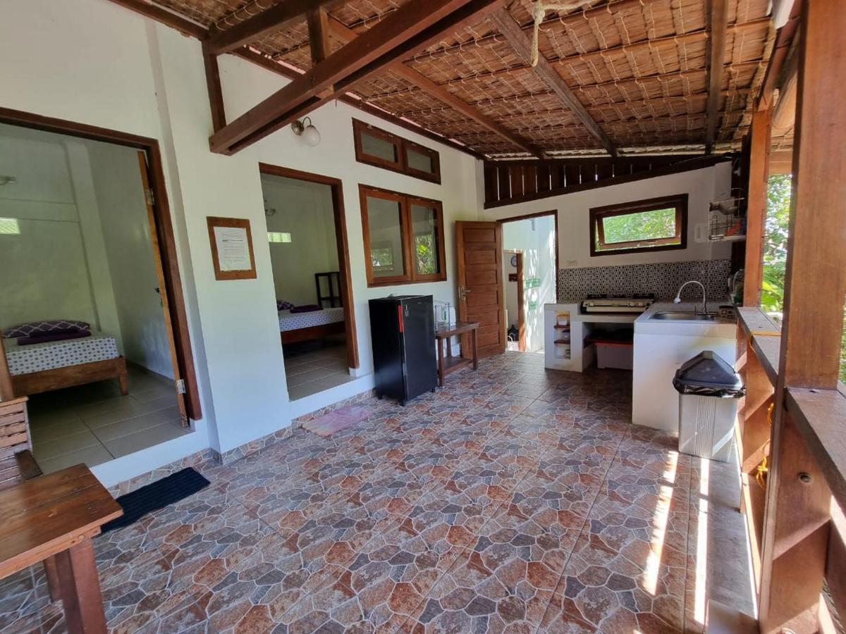 Treetop Guesthouse And Bungalows Sabang  Exterior foto