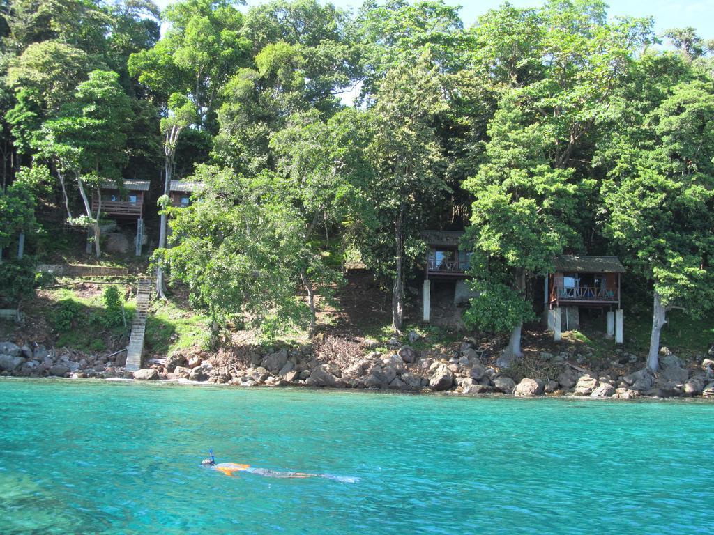 Treetop Guesthouse And Bungalows Sabang  Exterior foto